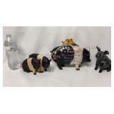 Farmhouse Decor - Black & White Pig Figurines