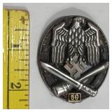 WW2 era German military pin w eagle