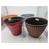 Lot of 5 Plastic Planters