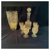Clear glass vase 9 1/2" T