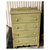 4-drawer chest of drawers