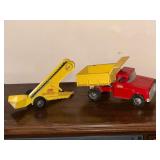 Vintage Tonka dump truck