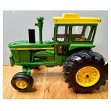 1/16 John Deere 6030