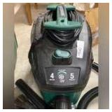 Master Force 4 gal  shop vac (may not have all attachments )