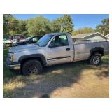 2005 Chevy Silverado, 4WD, standard cab, 8