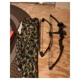 Pro Line and Sun Bear bows, arrows , camo carry bag