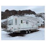 2003 Forrest River RV 5th wheel camper, double slide out Model TL, Body, CT with Arctic package 30