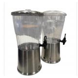 Beverage serving container with base (2)