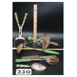 Green Handled Kitchen Utensils (6) Beater,