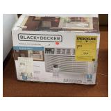 BLACK & DECKER 8000BTU WINDOW AIR CONDITIONER