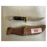 Western knife w/leather sheath