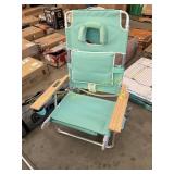 Ostrich Deluxe Padded  Reclining Folding Chair