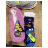 Sesame Street Kids Sherpa socks Non Slip & W