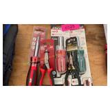 3ct picquic screwdrivers & pliers