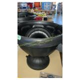 2ct Vigoro 18in Warwick urn plater pot