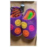 Slippers Adult Sz. 5/6