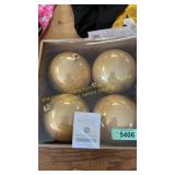 Ornament set shatter resistant bulbs