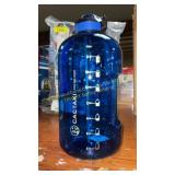 1 gallon water container