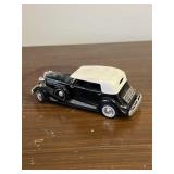 1933 Cadillac Fleetwood Signature Models 1/32