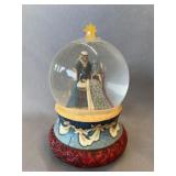 Jim Shore Musical Snowglobe