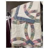 Wedding Ring Pattern Quilt