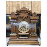 Oak Cased Mantel Clock