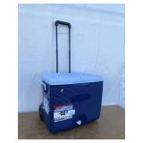 Rubbermaid 45 qt Rolling Cooler