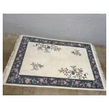 Contemporary Floral Pattern Rug