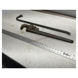 Craftsman 24" pipe wrench and bar