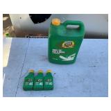 Quaker state bar and chain lubricant and 2-