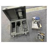 Oster Trimmer in Box - Blade & Metal Case