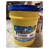 5 Gallon Bucket Ultra Fresh Platinum Fresh Linen L