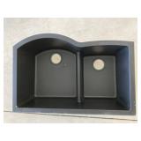 Elkayï¿½Quartz Classic 33" Undermount Double Basin Q