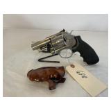 Smith & Wesson - Model 629-1 - Caliber - .44 Mag