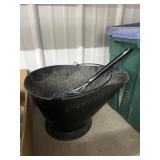 Fireplace Bucket w/Shovel