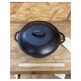 Lodge Cast Iron Pot w/Lid 8DOL