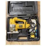 DeWalt Elec Jigsaw w/var Blades in Case