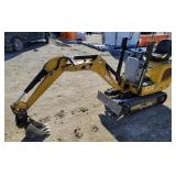 2015 CAT 300.9D Mini Excavator