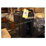 Cambro hot/cold server