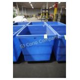 Global Dandux rolling poly laundry bins