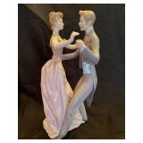 LLADRO DANCING COUPLE