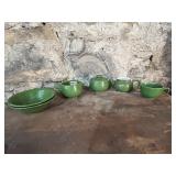 COLLECTION OF GREEN POTERY PIECES