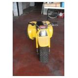 KIDS THREE WHEELER BIKE (RUNS) GAS MOTOR