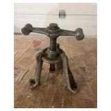 Herbrand 825 Hub Puller