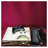 Xbox 360 Console & Controllers / Hookups