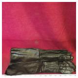 Pair Of Leather Ladies Gloves