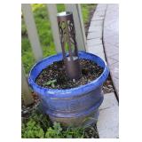 Ceramic Planter & Solar Light 19"R 15"T