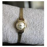 Vintage Omega Womans 14K Gold Watch Works