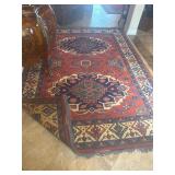 Hand knotted rug. Vegetable dyed.