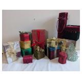 DECORATIVE PACKAGES IN TOTE